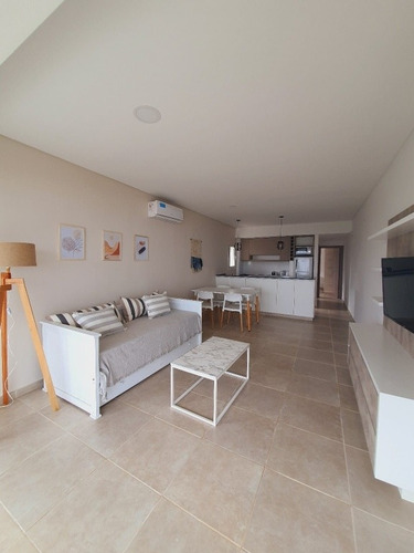 Imagen 5 de 13 de Departamento Frente Al Mar A Estrenar Pinamar Dueño Vende