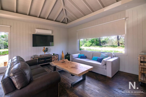 Casa En Venta De 1 Dormitorio.
