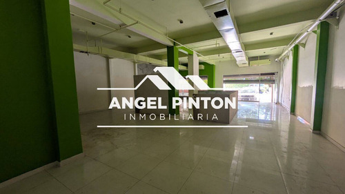 Local Comercial Alquiler Av. El Milagro Maracaibo Api 6732