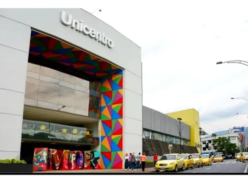 Venta Local Unicentro Conquistadores Oportunidad De Inversión!
