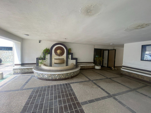 Imagen 2 de 16 de Apartamento En Alquiler Playa Grande . Mls #23-11527. Yolanda Goncalves