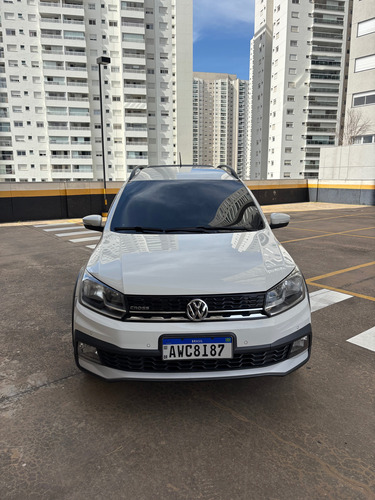 Volkswagen Saveiro 1.6 16v Cross Cab. Dupla Total Flex 2p 5 marchas