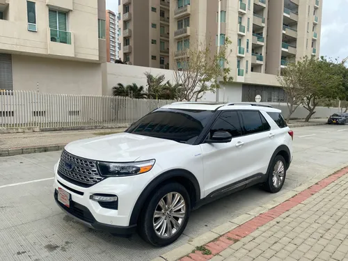 Ford Explorer 2.3 Limited 4x4