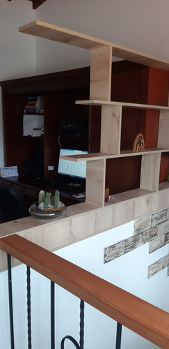 Apartamento Segunto Piso + Mansarda En Venta En La Ceja (barrio La Aldea)