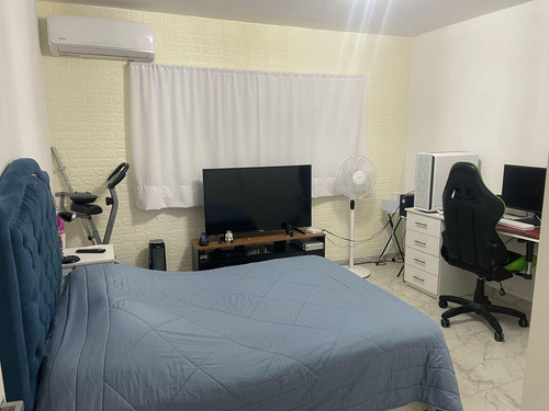 Casa En Venta - 3 Dormitorios 3 Baños - 4 Cocheras - 210mts2 - Haras Del Sur Ii