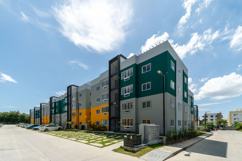 Vendo Proyecto Residencial Caroni A Tan Solo 5 Minutos De La Estación Gregorio Luperón De La Línea 1 Del Metro De Santo Domingo, Villa Mella, Santo Domingo Norte, Rep.dom