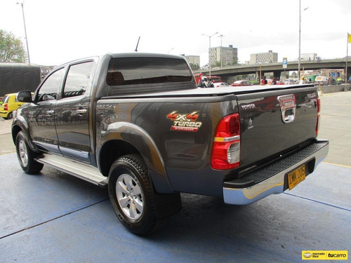 Imagen 7 de 14 de Toyota Hilux Doblecabina 4x4 3000cc At Aa