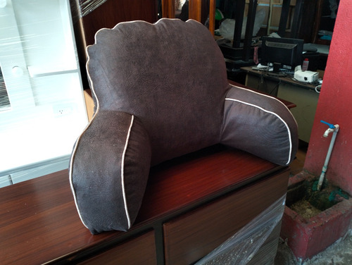 Puff Abuelita; Sillones Y Tapiceria Mi Mueble Desde: 20,000