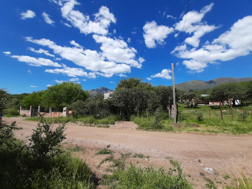 Imagen 2 de 7 de Vendo Lote 566 M² En Barrio Las Gemelas, Capilla Del Monte
