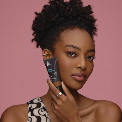 Base de maquiagem em líquida Tint Quem Disse, Berenice? Cruelty Free tom escuro - 0mL