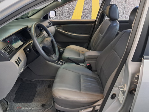 Toyota Corolla 1.6 XLI 16V GASOLINA 4P AUTOMÁTICO