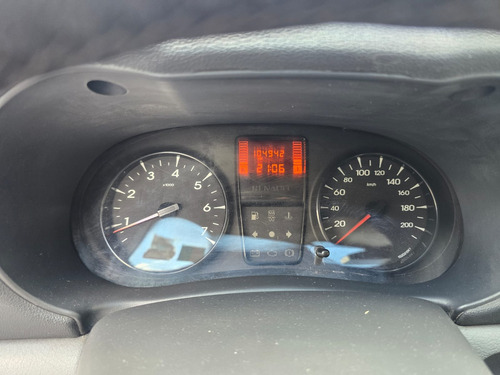 Renault Clio 1.0 16v Campus Hi-flex 5p