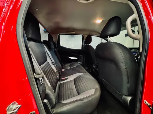 Nissan Frontier Se