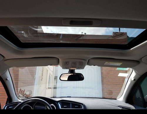 Citroën C4 Lounge 2016 1.6 Hdi 115 Feel Pack