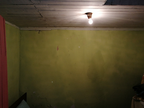 Imagen 8 de 14 de Casa Un Pisos, Solida, En Pasaje Interior