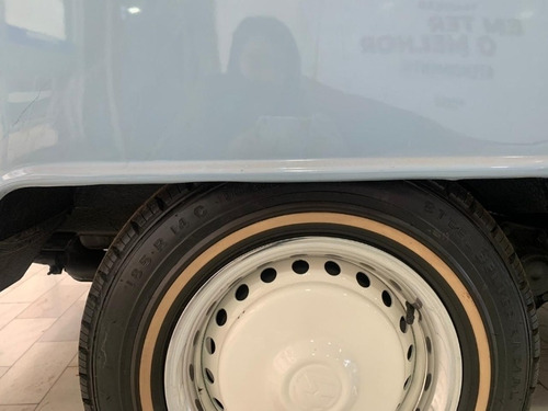 Imagem 4 de 10 de Volkswagen Kombi 1.6