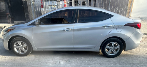 Hyundai Elantra 1.8 Gls Premium At