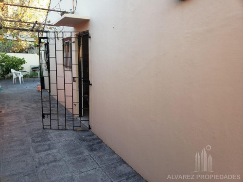 Imagen 13 de 14 de Casa 3 Ambientes Venta Ituaingó Sur Comercial Dependencia
