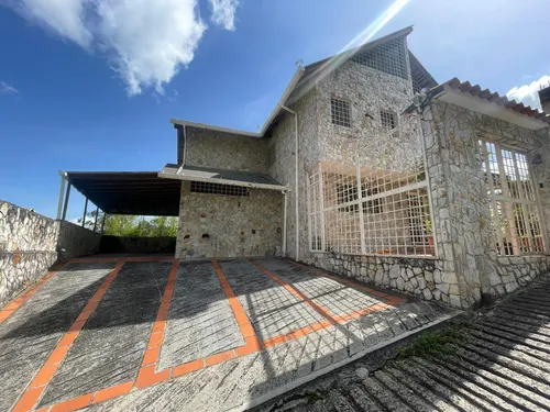 Venta De Casa Urb. Avp. Jr