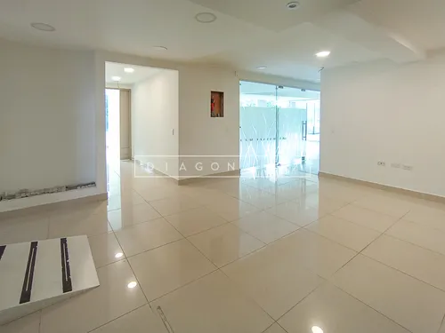 Local Comercial En Arriendo En Santa Bárbara