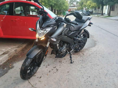 Bajaj Rouser Ns 200