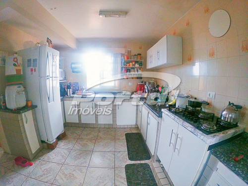 Chalé Com 4 Quartos, Sendo 2 Suítes, No Bairro Nossa Senhora Da Paz Em Bal. Piçarras. (cód. 10465) - 35710465v