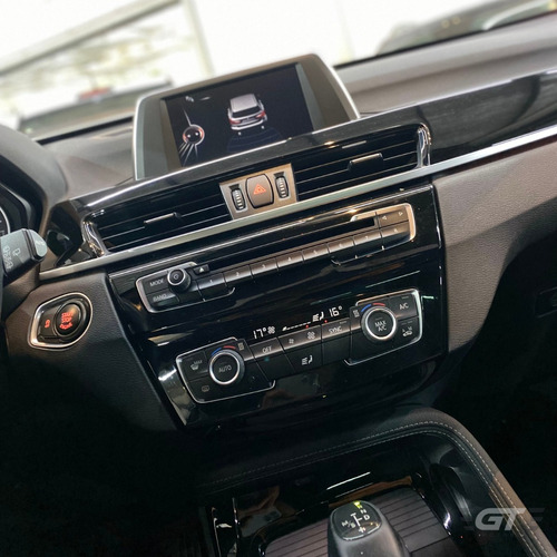 BMW X1 2.0 Sdrive20i X-line Active Flex 5p