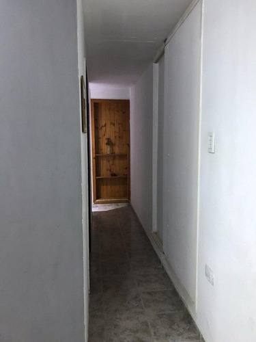 Imagen 2 de 3 de Vendo Hermoso Local Centro Viejo Con Entrepiso