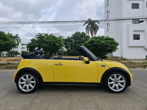 Mini Cooper S Convertible 2005
