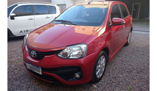 Imagen 3 de 15 de Toyota Etios 1.5 Xls 4 A/t 5 P - Año 2018 21.000 Kms