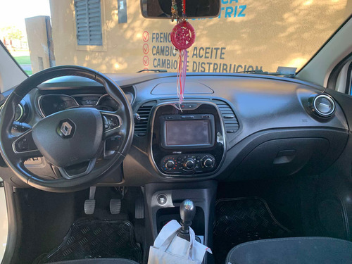 Renault Captur 2.0 Zen