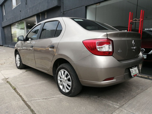 Imagen 3 de 14 de Renault Logan Zen Ta 2018