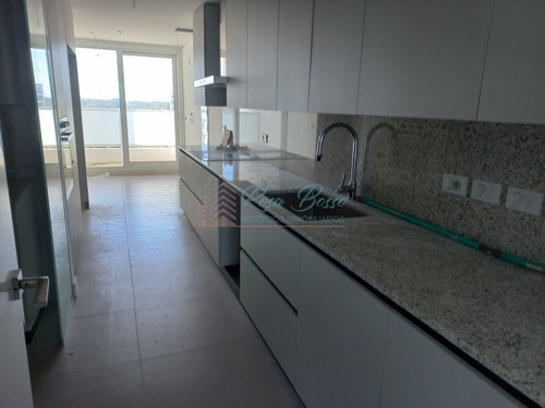 Imagen 9 de 16 de Venta Edificio Le Parc - Punta Del Este Brava