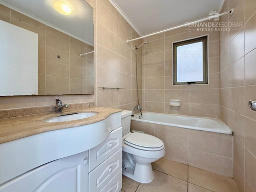 San Esteban - Vende Casa 3d 2b 1e - Cond. Los Solares
