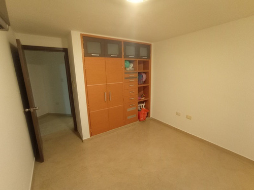 Imagen 4 de 11 de Apartamento En Venta En Res Isla De Rodas Urb La Trigaleña V