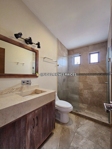 Casa En Venta En Calimaya, Residencial Valle De Las Fuentes