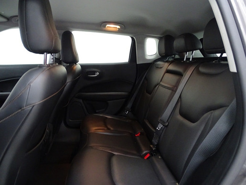 Imagem 9 de 10 de Compass 2.0 16v Diesel Longitude 4x4 Automático