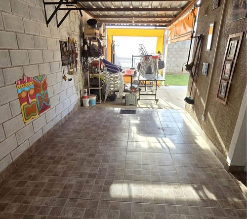 Duplex 2 Dormitorios, Barrio Las Toscas