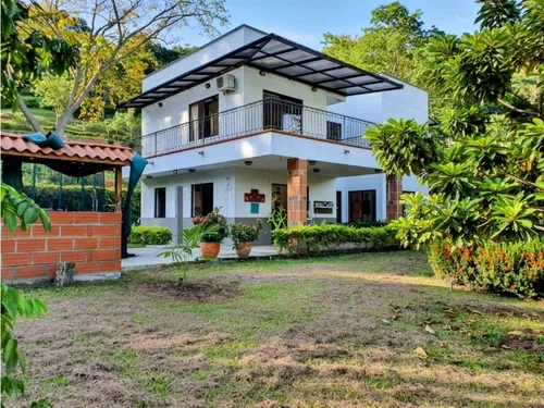 Venta De Finca En Sopetran