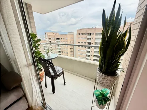 Se Vende Apartamento En Calazans Parte Plana