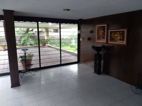 Imagen 11 de 30 de Venta De Amplisima Casa Residencial Toluca, Estado De México