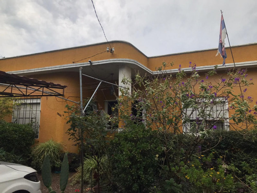 Casa En Venta De 3 Dormitorios C/ Cochera En Buceo