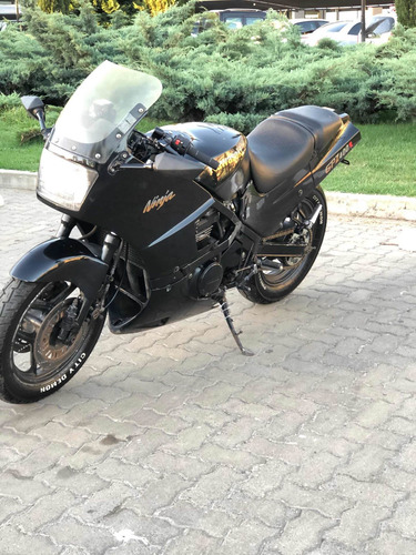 Kawasaki Ninja Gpz 400r
