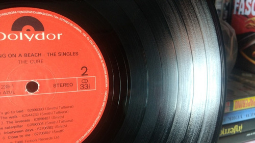 Lp The Cure - Standing On A Beach - Singles (1986) C Encarte (Usado)
