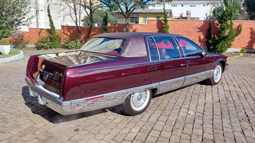 Cadillac Fleetwood Brougham