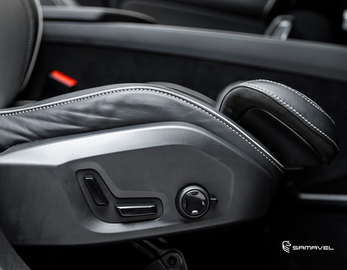 Volvo XC60 2.0 T8 HYBRID R-DESIGN AWD GEARTRONIC