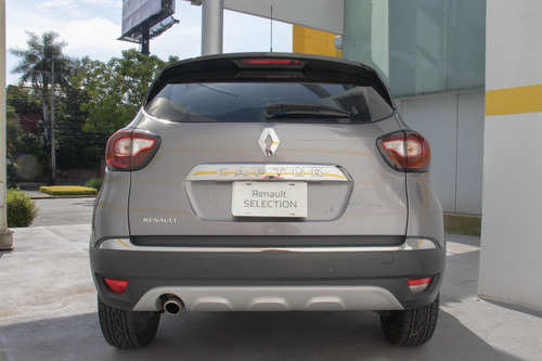 Imagen 4 de 10 de Renault Captur Iconic Ta 2021