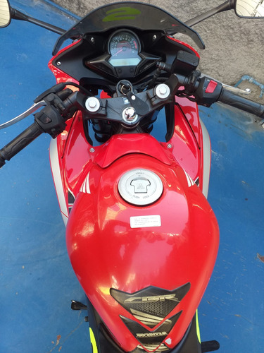 Vendo Mi Motocicleta Cbr 250 R En Perfectas Condiciones