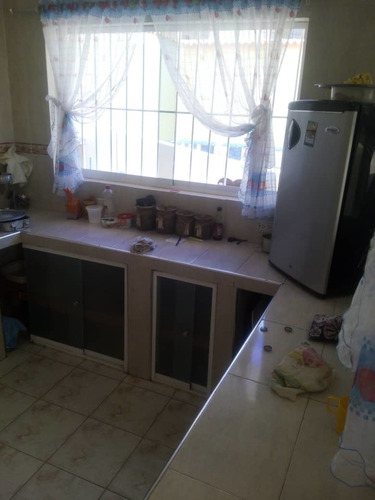 Imagen 4 de 14 de Se Vende Casa En Chichiriviche // Falcon