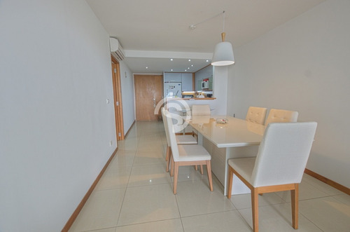 Apartamento 2 Dormitorios En Suite En Alquiler- Ref: 3350